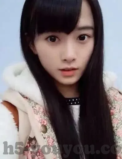 桃乃木香奈中文字幕-桃乃木香奈，中文字幕下的艺术探索与情感共鸣